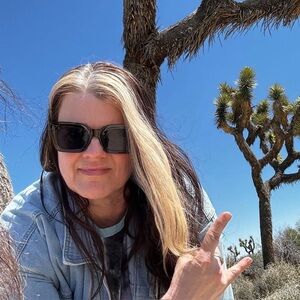 Meet your Posher, CC